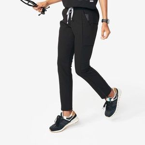 Figs black camo skinny scrub pants with zipper